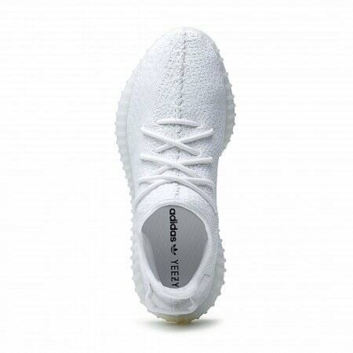 Кроссовки Adidas Originals YEEZY BOOST 350 V2 (Цвет Tripple white)