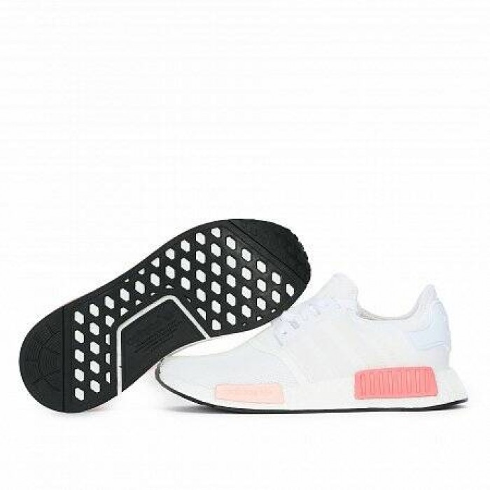 Кроссовки Adidas Originals NMD_R1 (Цвет White-Pink)
