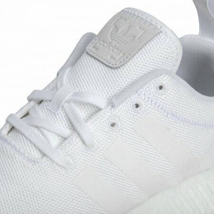 Кроссовки Adidas Originals NMD_R2 (Цвет White)
