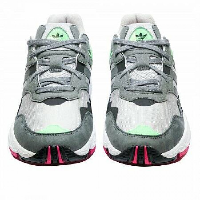 Кроссовки Adidas Originals YUNG-96 (Цвет Grey-Shock Pink)