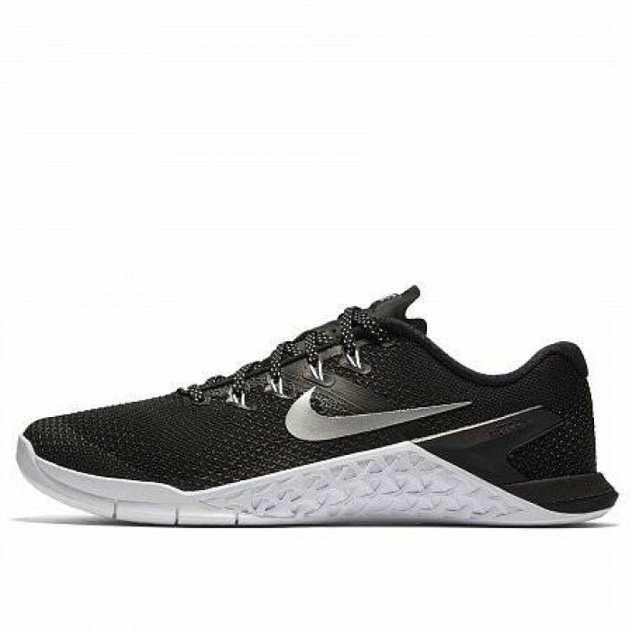 Кроссовки Nike METCON 4 (Цвет Black-MTLC Silver-White-Volt Glow-Wolf)